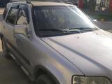 Honda CR-V 1998 годаfor3 000 000 тг. в Алматы