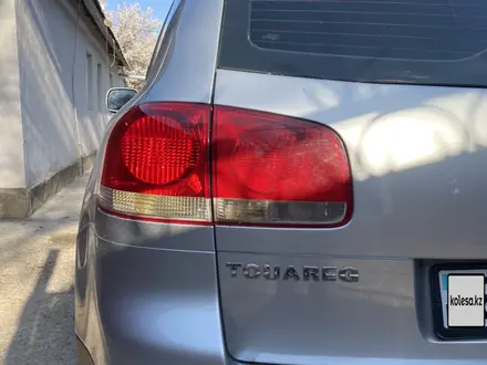 Volkswagen Touareg 2003 года за 5 700 000 тг. в Алматы – фото 9