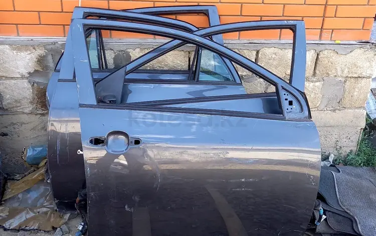 Двери Toyota Corolla за 150 000 тг. в Атырау