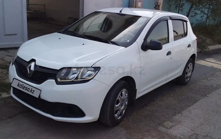 Renault Sandero 2015 года за 3 600 000 тг. в Шымкент