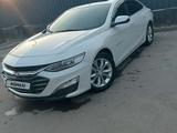Chevrolet Malibu 2020 года за 8 250 000 тг. в Алматы – фото 3