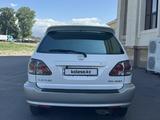Lexus RX 300 2001 годаүшін5 400 000 тг. в Алматы – фото 3