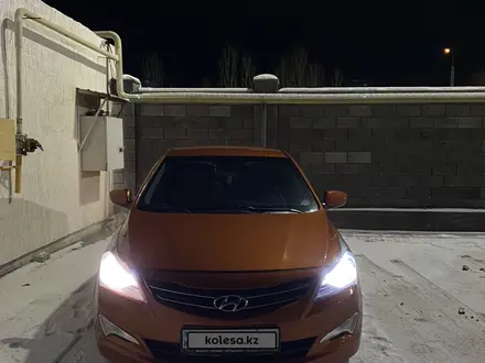 Hyundai Accent 2014 года за 6 000 000 тг. в Актобе – фото 3