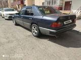 Mercedes-Benz E 260 1989 года за 900 000 тг. в Караганда – фото 3