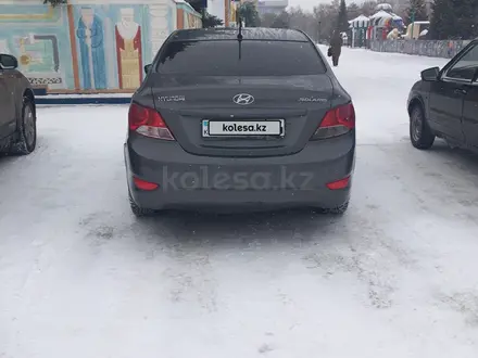 Hyundai Accent 2012 года за 5 000 000 тг. в Актобе – фото 4