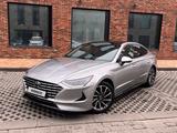 Hyundai Sonata 2020 года за 9 900 000 тг. в Алматы