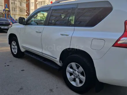 Toyota Land Cruiser Prado 2014 года за 17 000 000 тг. в Уральск – фото 2