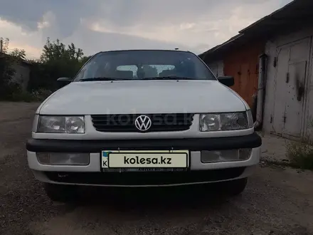 Volkswagen Passat 1994 года за 1 300 000 тг. в Рудный – фото 3