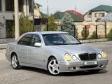 Mercedes-Benz E 320 2000 года за 3 800 000 тг. в Шымкент – фото 3