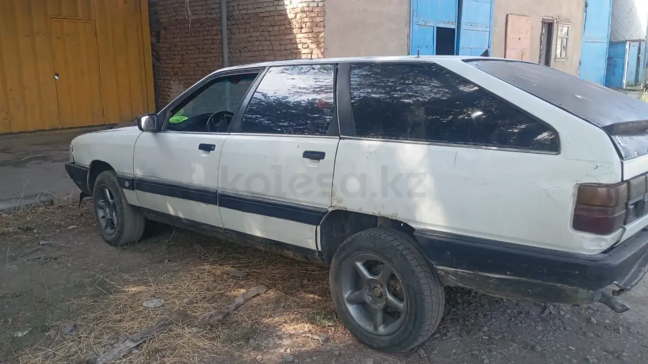 Audi 100, 1990