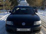 Volkswagen Passat 2000 годаfor3 500 000 тг. в Алматы