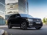 Volkswagen Teramont 2019 года за 23 000 000 тг. в Алматы – фото 2