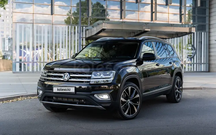 Volkswagen Teramont 2019 года за 23 000 000 тг. в Алматы