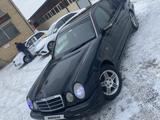 Mercedes-Benz E 230 1996 года за 2 050 000 тг. в Караганда – фото 3