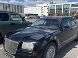 Chrysler 300C 2005 годаүшін4 000 000 тг. в Астана – фото 2
