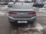 Hyundai Elantra 2018 годаfor8 000 000 тг. в Шымкент – фото 5