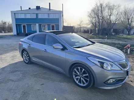 Hyundai Grandeur 2015 годаүшін9 100 000 тг. в Караганда – фото 15