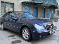 Mercedes-Benz C 180 2002 года за 2 900 000 тг. в Астана
