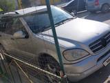 Mercedes-Benz ML 320 2000 годаүшін3 000 000 тг. в Актау – фото 3