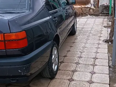 Volkswagen Vento 1993 года за 1 950 000 тг. в Тараз – фото 3