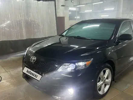 Toyota Camry 2010 года за 7 500 000 тг. в Астана – фото 3