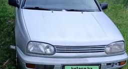 Volkswagen Golf 1995 годаүшін1 700 000 тг. в Каргалы