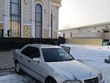 Mercedes-Benz C 180 1994 годаfor2 000 000 тг. в Алматы – фото 4