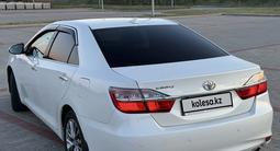 Toyota Camry 2017 годаүшін10 900 000 тг. в Астана – фото 3