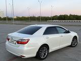 Toyota Camry 2017 годаүшін10 900 000 тг. в Астана – фото 4