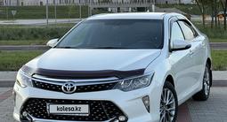 Toyota Camry 2017 годаүшін10 900 000 тг. в Астана – фото 2