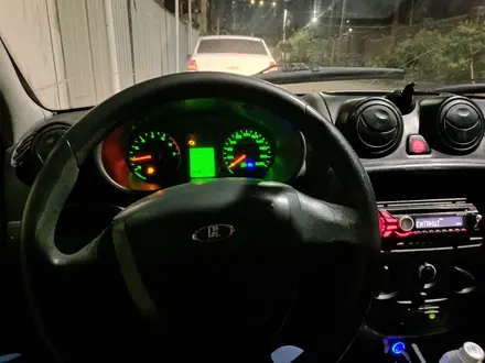 ВАЗ (Lada) Granta 2190 2013 года за 1 300 000 тг. в Алматы – фото 3