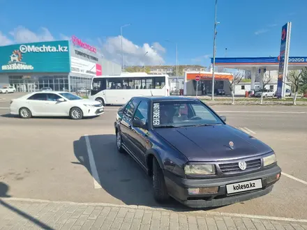 Volkswagen Vento 1993 года за 1 250 000 тг. в Петропавловск