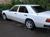 Mercedes-Benz E 230 1993 года за 1 500 000 тг. в Усть-Каменогорск