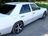 Mercedes-Benz E 230 1993 года за 1 500 000 тг. в Усть-Каменогорск – фото 4