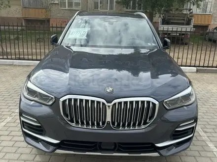BMW X5 2018 года за 25 000 000 тг. в Уральск