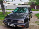 Volkswagen Golf 1993 года за 1 300 000 тг. в Атакент