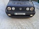 Volkswagen Golf 1991 годаfor3 300 000 тг. в Алматы