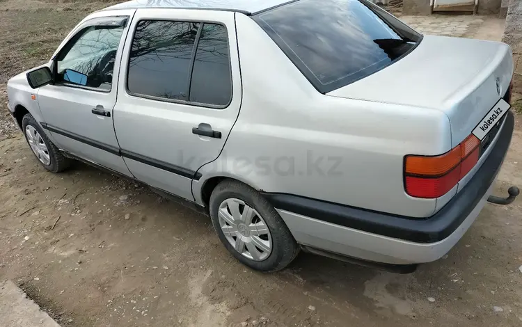 Volkswagen Vento 1993 годаүшін1 000 000 тг. в Шымкент