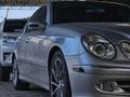 Mercedes-Benz E 320 2004 года за 6 500 000 тг. в Шымкент – фото 12