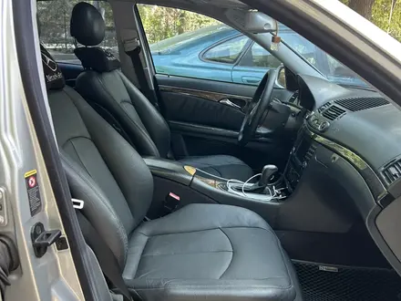 Mercedes-Benz E 320 2004 года за 6 500 000 тг. в Шымкент – фото 21
