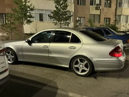 Mercedes-Benz E 320 2004 года за 6 500 000 тг. в Шымкент – фото 7