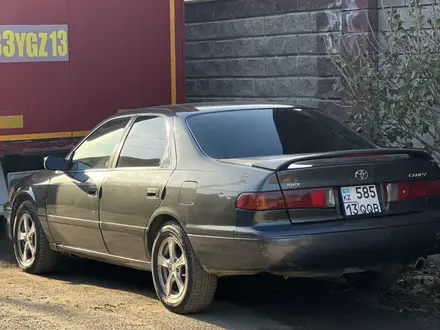 Toyota Camry 2000 года за 2 950 000 тг. в Алматы – фото 6