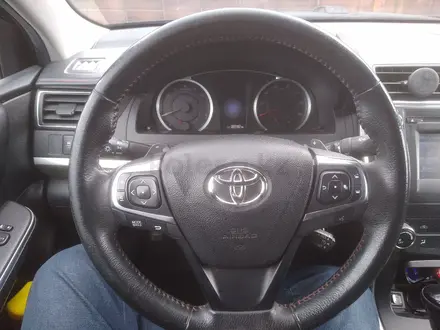 Toyota Camry 2017 года за 11 000 000 тг. в Уральск – фото 10