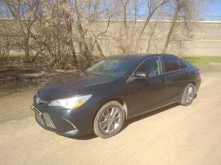 Toyota Camry 2017 года за 11 000 000 тг. в Уральск