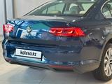 Volkswagen Passat Exclusive 2.0 TSI 2022 года за 15 890 000 тг. в Шымкент – фото 3