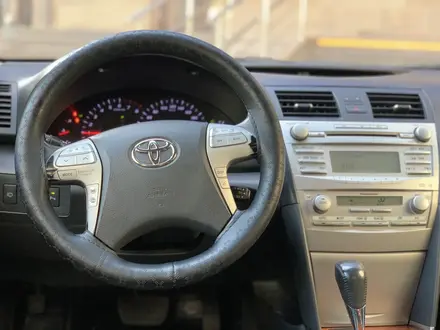 Toyota Camry 2010 года за 8 500 000 тг. в Алматы – фото 13