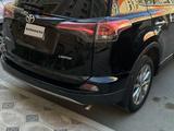 Toyota RAV4 2017 года за 13 050 000 тг. в Атырау – фото 3