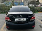 Hyundai Accent 2011 года за 4 150 000 тг. в Актобе – фото 2