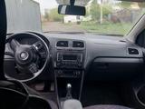 Volkswagen Polo 2014 годаүшін3 400 000 тг. в Караганда – фото 2