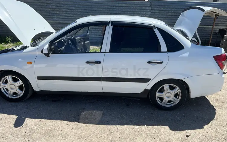 ВАЗ (Lada) Granta 2190 2013 года за 1 200 000 тг. в Астана